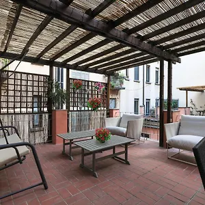 Elegant Terrace Appartamento Milano
